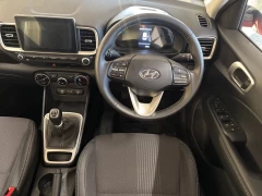 2025 Hyundai Venue 12 Executive Mt My24