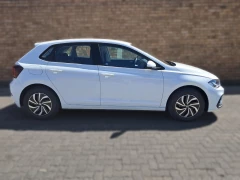 2024 Volkswagen  Polo 10 Tsi 70kw Life Manual