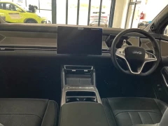 BYD ATTO 8 PREMIUM FWD AF-10