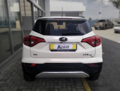 2022 Mahindra Xuv 300 1.5d W8