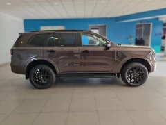 FORD EVEREST 20L SPORT 10AT 4X2