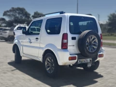 2017 SUZUKI JIMNY 13