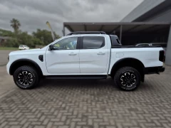 FORD RANGER DOUBLE CAB 3.0L V6 WILDTRAK 4X4 10AT