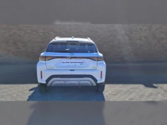 TOYOTA  STARLET CROSS 15L XR AT