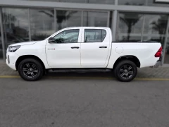 2023 Toyota Hilux Double Cab 2.4 Gd-6 4x4 Raider Mt