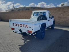 TOYOTA LC79 SINGLE CAB 2.8 GD-6