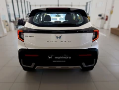 MAHINDRA XUV3X0 1.2T MX3 AT