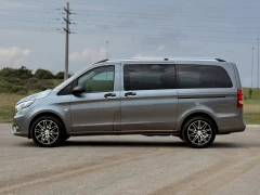 2022 Mercedes  Mercedes-benz Vito 116 22 Cdi Tourer Pro At
