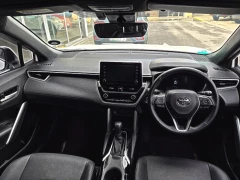 2025 Toyota Corolla Cross 2002 - On 18 Xr Hybrid Cvt