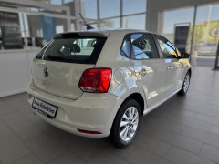 VOLKSWAGEN POLO VIVO 1.4 63KW LIFE
