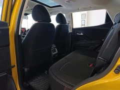 MAHINDRA XUV3X0 1.2T AX5 MT