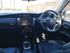 2024 Toyota Fortuner 2.4 Gd-6 Rb 6at
