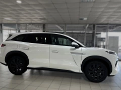 BYD ATTO 8 PREMIUM FWD AF-10
