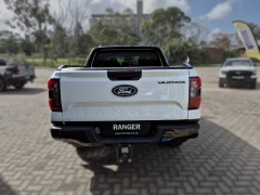 FORD RANGER DOUBLE CAB 2.3L WILDTRAK 4X2 10AT