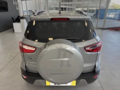 2021 Ford 1.0 Ecoboost Titanium 6at