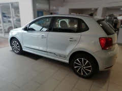 VOLKSWAGEN POLO VIVO 1.4 63KW LIFE