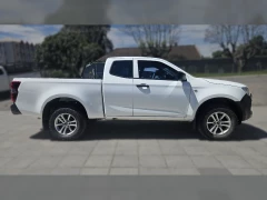 2022 Isuzu 1.9 Ddi E/cab Hr L