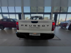 PEUGEOT LANDTREK SINGLE CAB 1.9D PROFESSIONAL 4X2 MT 