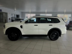 FORD EVEREST 2.0L SIT ACTIVE 4X2 10AT