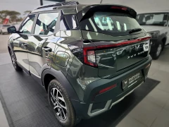 MAHINDRA XUV3X0 1.2T AX5 MT