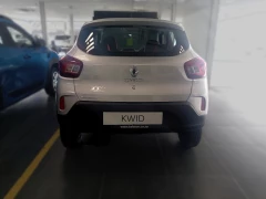 RENAULT KWID 1.0L TECHNO