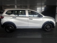 RENAULT TRIBER 1.0L EVOLUTION