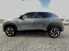 2025 Nissan Magnite 10 Visia