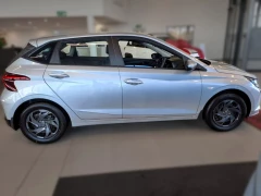 HYUNDAI I20 1.4 PREMIUM AT MY24