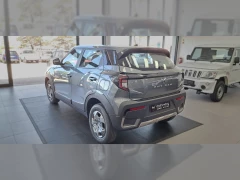 MAHINDRA XUV3X0 1.2T MX3 AT