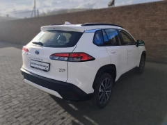 TOYOTA  COROLLA CROSS 18 HEV XR