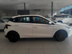 HYUNDAI I20 1.2 PREMIUM MT MY24