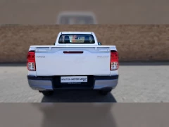 TOYOTA  HILUX SC 24 GD6 RB SR 6MT