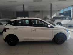 HYUNDAI I20 1.2 PREMIUM MT MY24