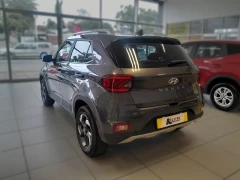 2022 Hyundai Venue 10 Tgdi Fluid Mt