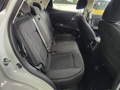 MAHINDRA XUV3X0 1.2T AX5 MT