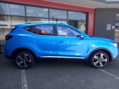 MG ZS 1.5 LUXURY A/T