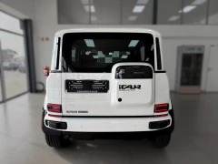ICAUR V23 AWD