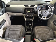 2025 Renault Triber Prestige My21.5