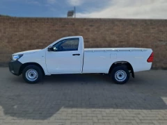 TOYOTA  HILUX SC 24 GD S AC 5MT