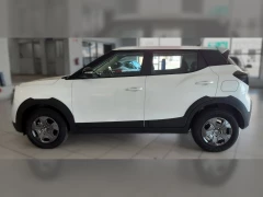 MAHINDRA XUV3X0 1.2T MX3 MT