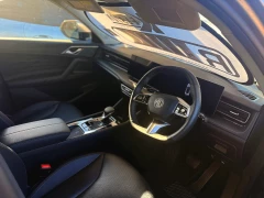 2025 Mg Hs Luxury 1.5t A/t