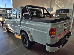 MAHINDRA PIK UP 2.2 MHAWK DC 4X2 MT S11 AT KAROO