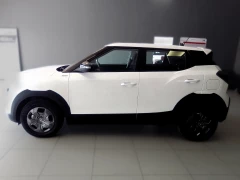 MAHINDRA XUV3X0 1.2T MX3 AT