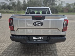 FORD RANGER DOUBLE CAB 2.0L SIT XLT 4X2 10AT