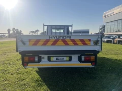 HYUNDAI EX-8 LWB DROPSIDE