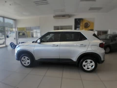 2023 Hyundai Venue 12 Motion Mt My 22