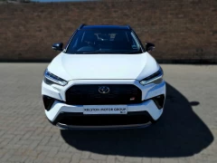 TOYOTA  COROLLA CROSS 18 GR-S