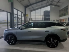 OMODA C7 SHS