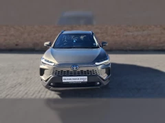 TOYOTA  COROLLA CROSS 18 HEV XR