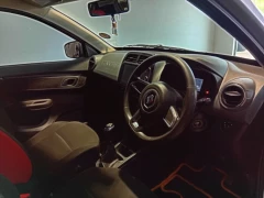 2022 Renault Kwid 10 Dynamique Zen 5 Door Manual